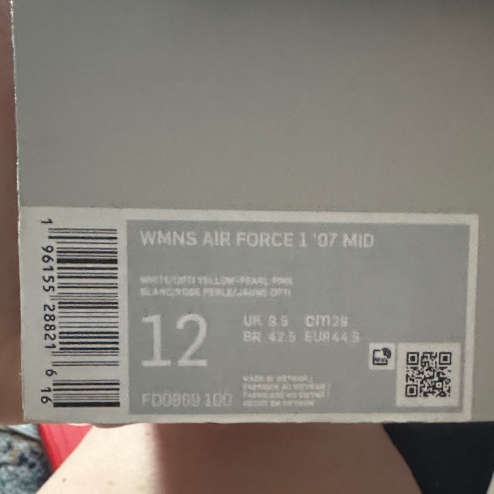 Nike Air Force 1 ‘07 Mid - White and Yellow High-Top Sneakers - Picture 7 of 7